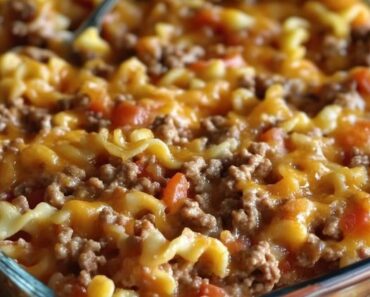 Amish Country Casserole: A Warm, Hearty Delight